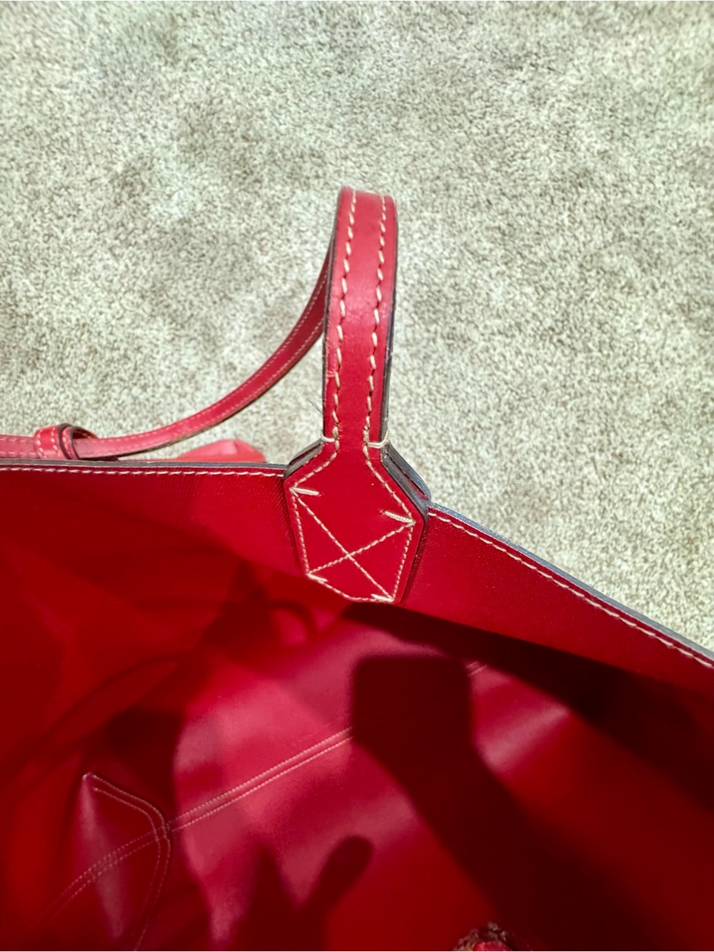 Gucci GG Supreme Reversible Tote bag - Picture 9 of 12